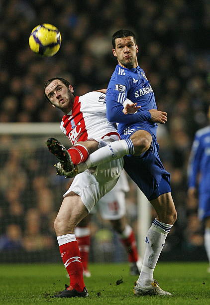 位置上依赖 位置上依赖