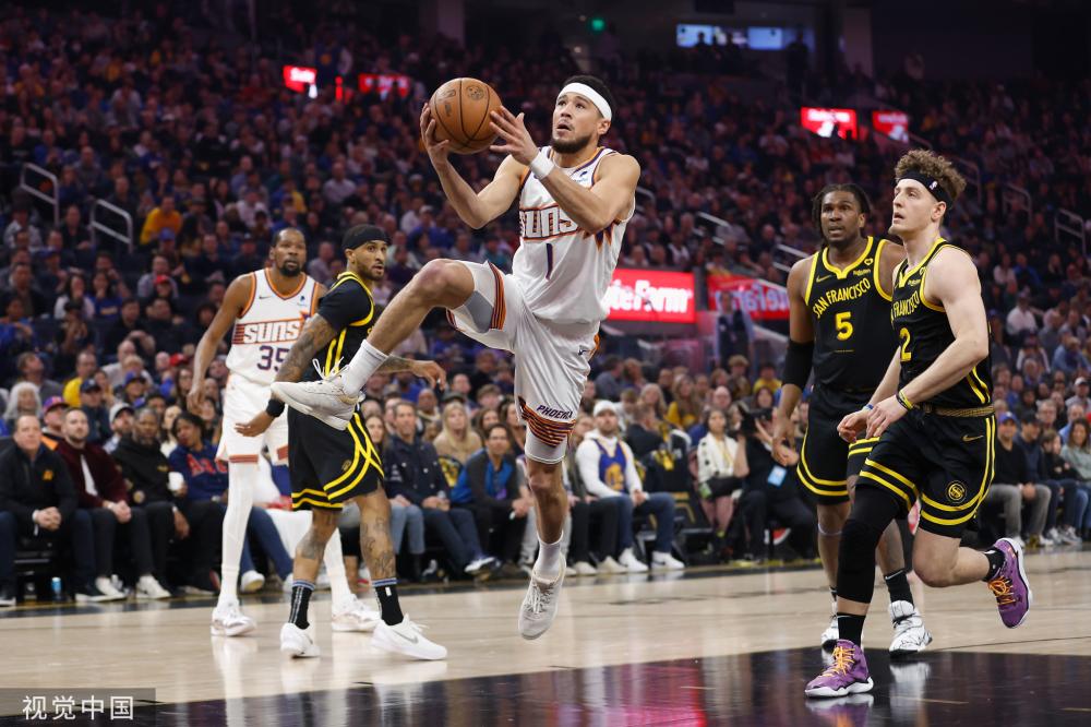 他們表現出 他們表現出